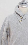 画像1: 4歳6歳<br>【SALE!!30％オフ!!】<br>American Outfitters(アメリカンアウトフィッターズ)<br>SJAWL ボーイズバイカラースウェット(グレー) (1)