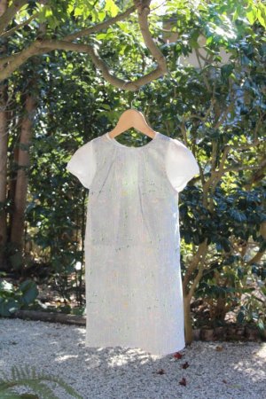 画像8: 【SALE!!30%OFF!!】 Je suis en CP!(ジュスィザンセーペー) Lucile Dressルシルドレス(リバティプリント スプリング・シルエット Spring Silhouette) 8歳122-128cm