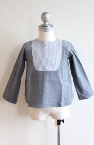 画像2: 12か月18か月2歳 【SALE!!30％OFF!!】 Je suis en CP!(ジュスィザンセーペー) Plastron shirtボーイズバックボタンシャツ(ブルーグレー)