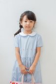 画像1: 【JiJiオリジナル】<br>バリオンフラワーの切替ワンピース(ペールブルー)<br>2歳〜8歳 (1)