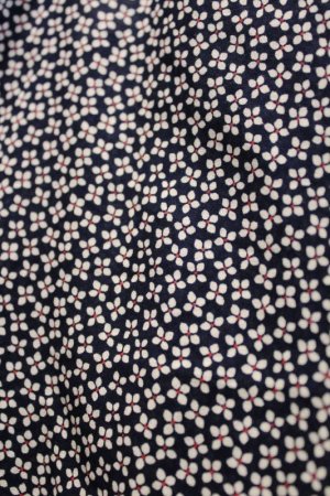 画像2: 【SALE!!30%OFF!!】 LIHO London(リホロンドン)  ANASTASIA小花柄ワンピース(ネイビースモールフラワー) 4歳100cm