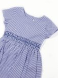 画像1: Malvi&Co.(マルヴィ)<br>サッカー素材半袖スモッキングワンピース（ブルー）<br>6歳116cm (1)