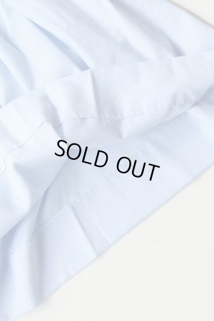 画像4: 【再入荷!!】蝶々が遊ぶスモッキングワンピース(コードレーン ブルーストライプ) 8歳140cm