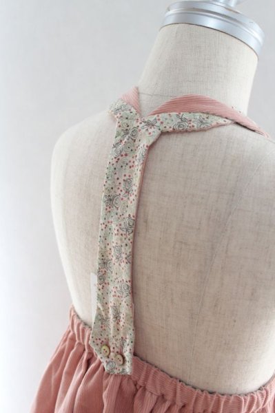 画像3: 【SALE!!30%OFF!!】 Je suis en CP!(ジュスィザンセーペー) TwistDressサスペンダー付きスカート(ピンクコーデュローイ) 18か月2歳 (3)