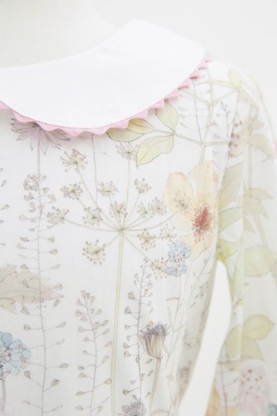 画像4: 【JiJiオリジナル】 リバティプリント ワイドカラー長袖ワンピース (Irmaイルマ) 2歳-8歳 (4)