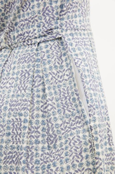 画像6: 【JiJiオリジナル】 リバティプリント ワイドカラー長袖ワンピース (Sleeping Roseスリーピング・ローズ) 2歳-8歳 (6)