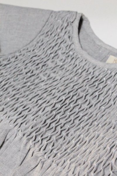 画像2: Malvi&Co.(マルヴィ) スモッキングワンピース(秋冬素材グレー) 4歳104cm (2)