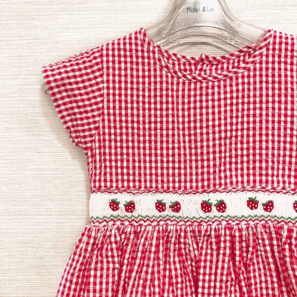 画像2: Malvi&Co.(マルヴィ) イチゴスモッキングワンピース(レッドチェック) 3歳4歳6歳 (2)