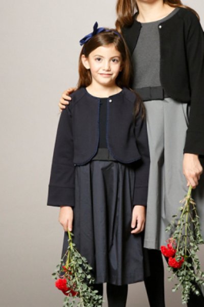 ボレロMARRISネイビー着用