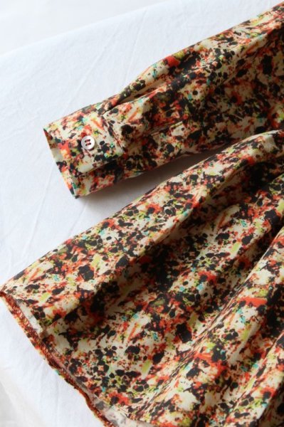 画像5: 【SALE!!30％オフ!!】 Quenotte(ケノッテ) 切替ワンピース（モザイクプリント）8歳 (5)