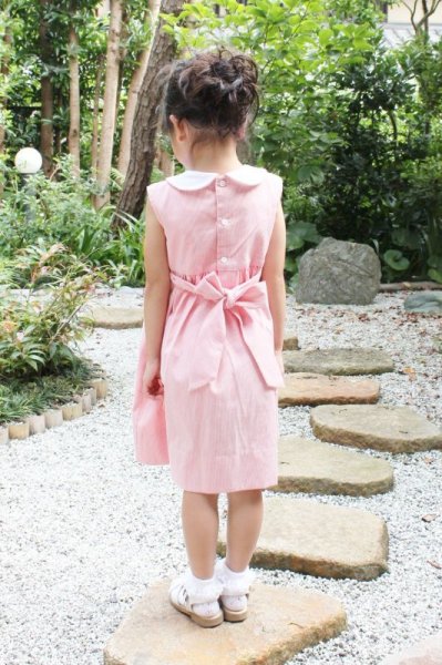 画像2: 【再入荷!!】ニモの親子が泳ぐスモッキングワンピース 2歳3歳 (2)